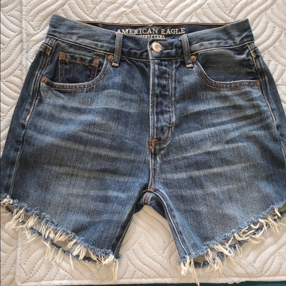 American Eagle Hi Rise Cutoffs Size 00